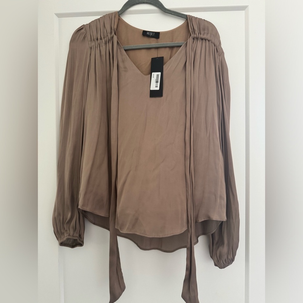 NWT Reset Beige Women's Office Siren Blouse Size Small - Picture 5 of 5